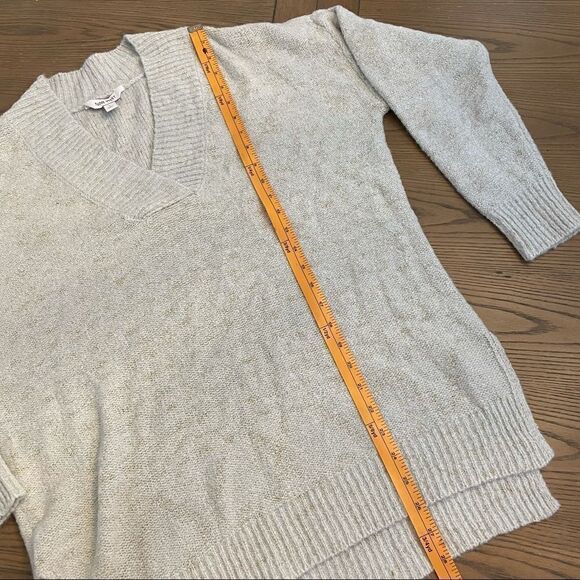 Nwot Nine West V-Neck Tunic Sweater Size S - Picture 9 of 11
